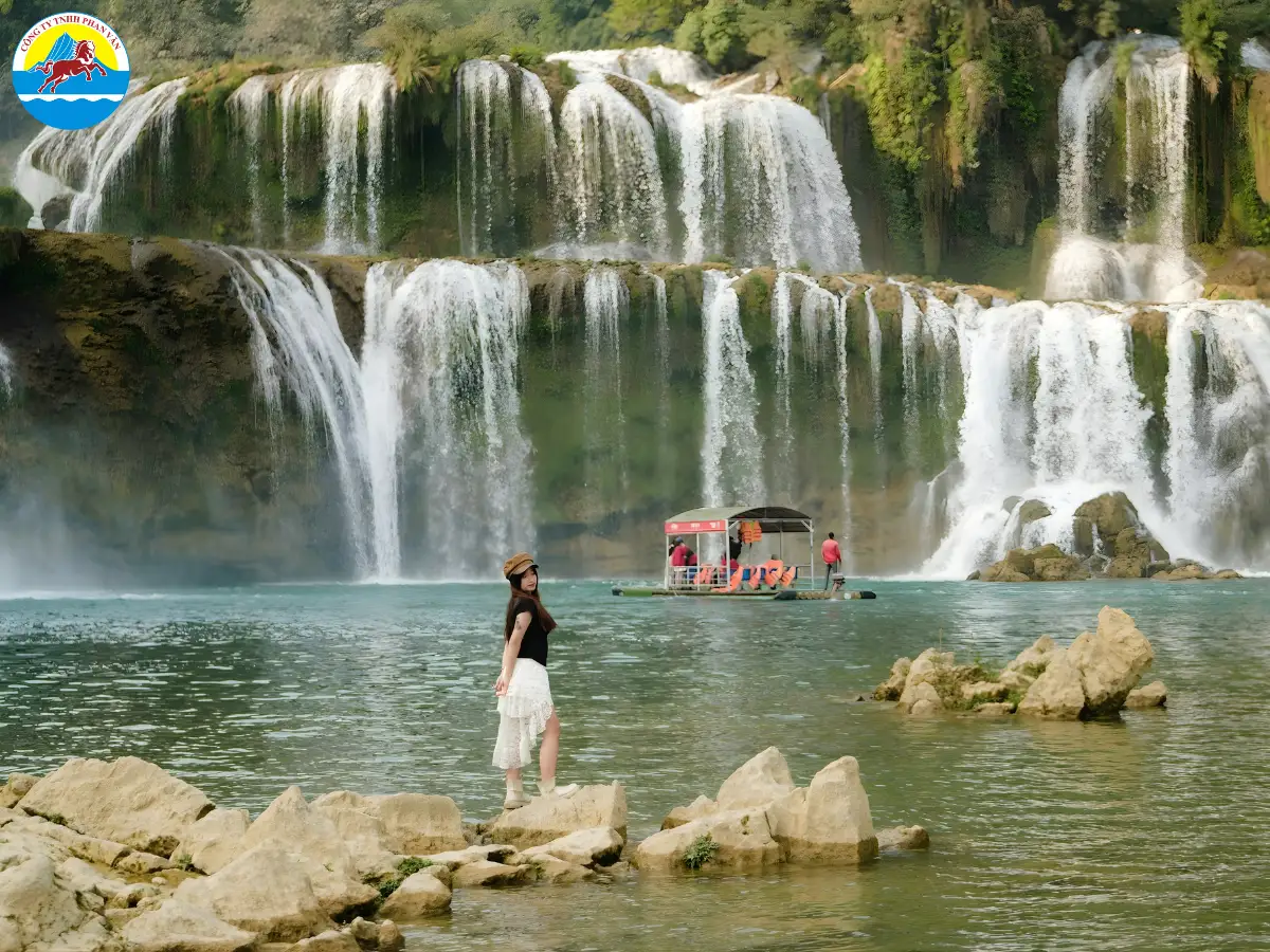 Cao Bằng tháng 3​