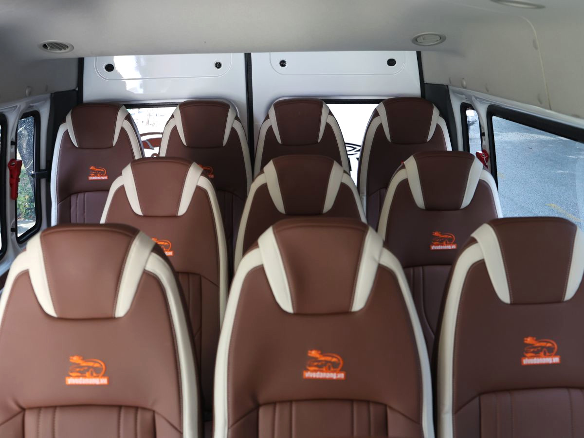 Ghế ngồi êm ái, được bố trí hợp lý