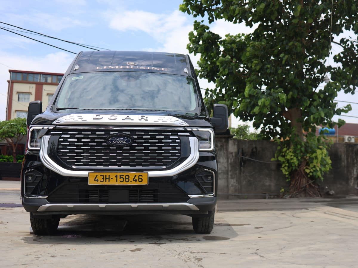 thuê xe tại huế đi la vang​