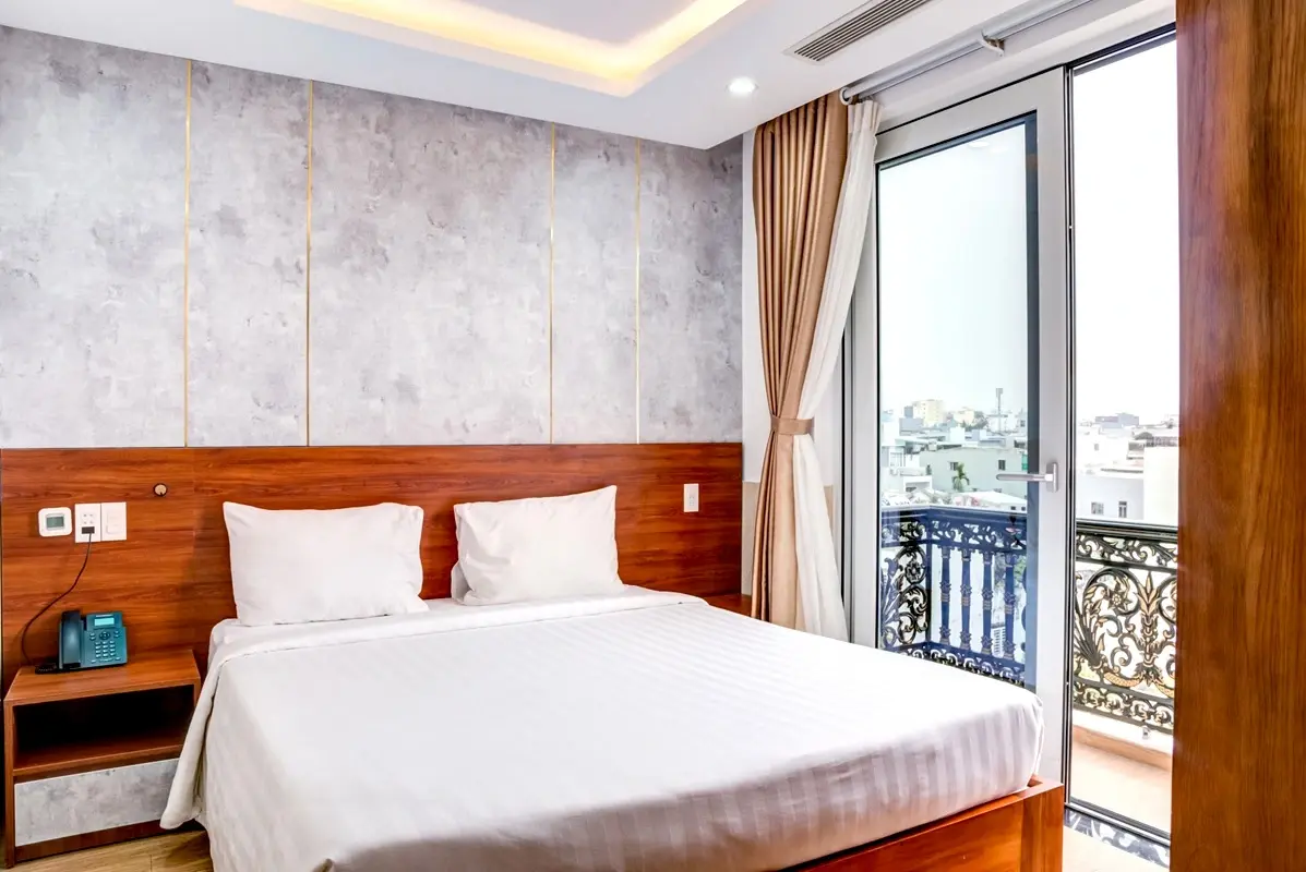 Phòng nghỉ giường đôi có cửa sổ hướng phố