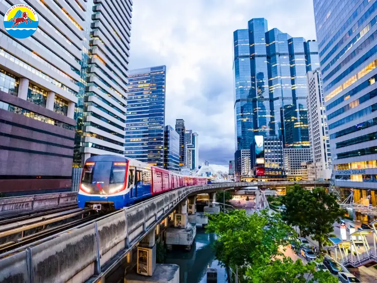Tàu điện ngầm (MRT) tại Bangkok