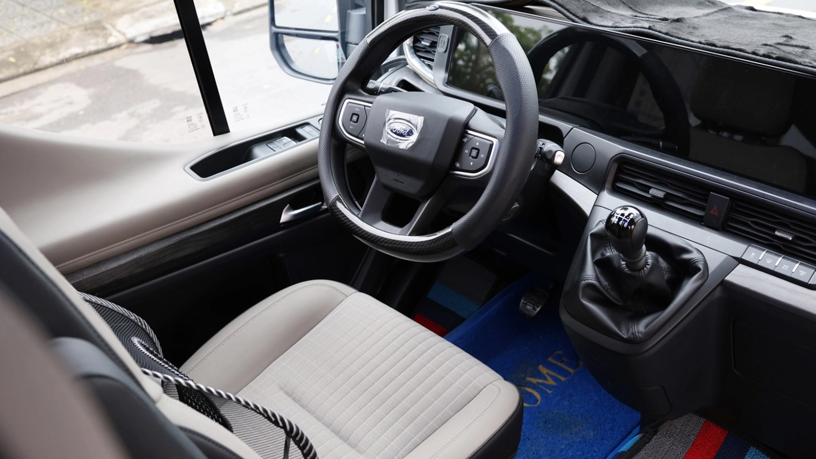 Thiết Kế Thoải Mái và Không Gian Rộng Rãi