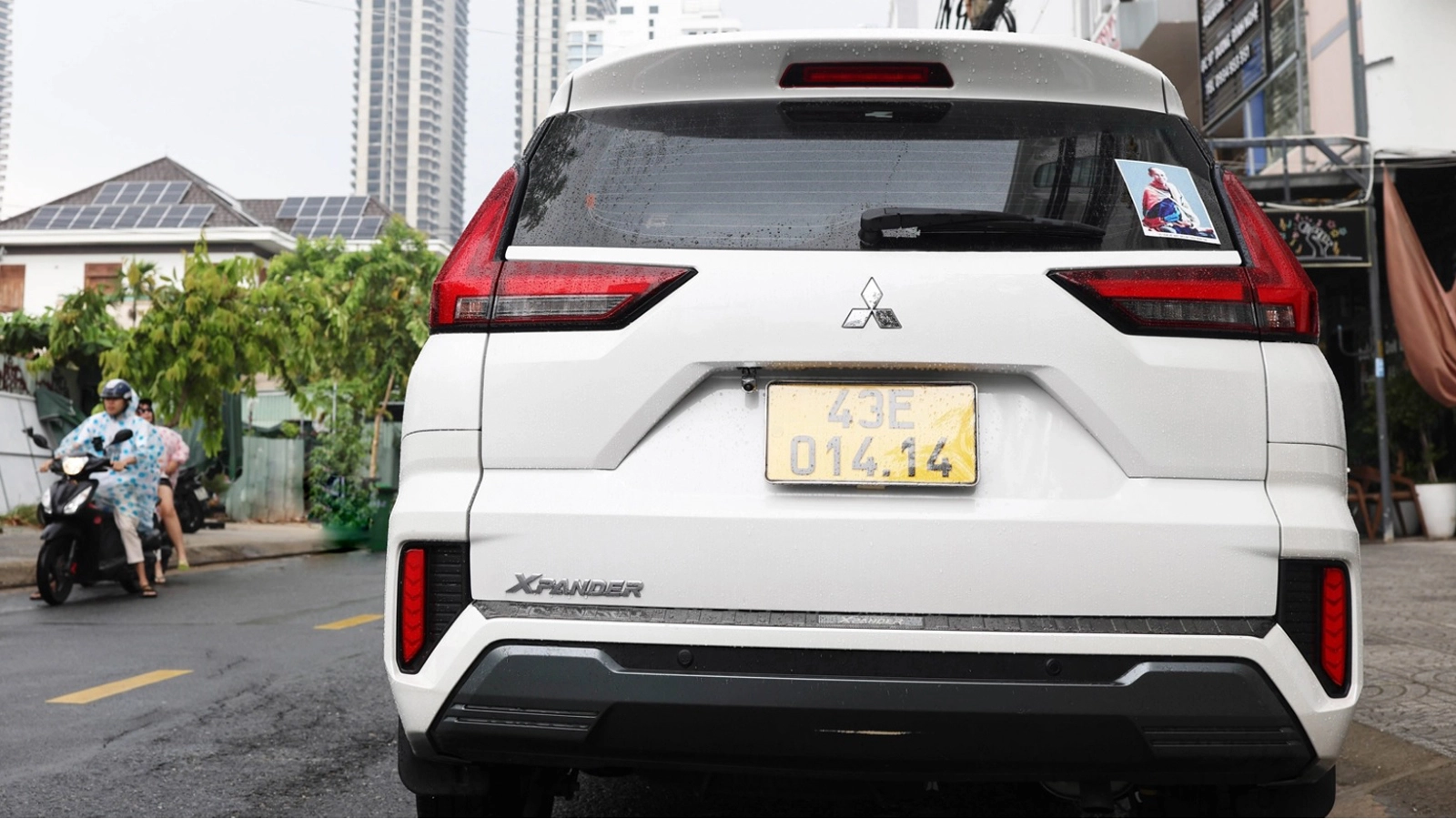 Kiểm tra giấy tờ, pháp lý của xe và tài xế khi thuê xe có tài