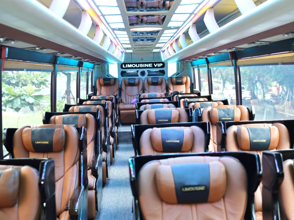 Không gian sang trọng, ghế ngồi êm ái