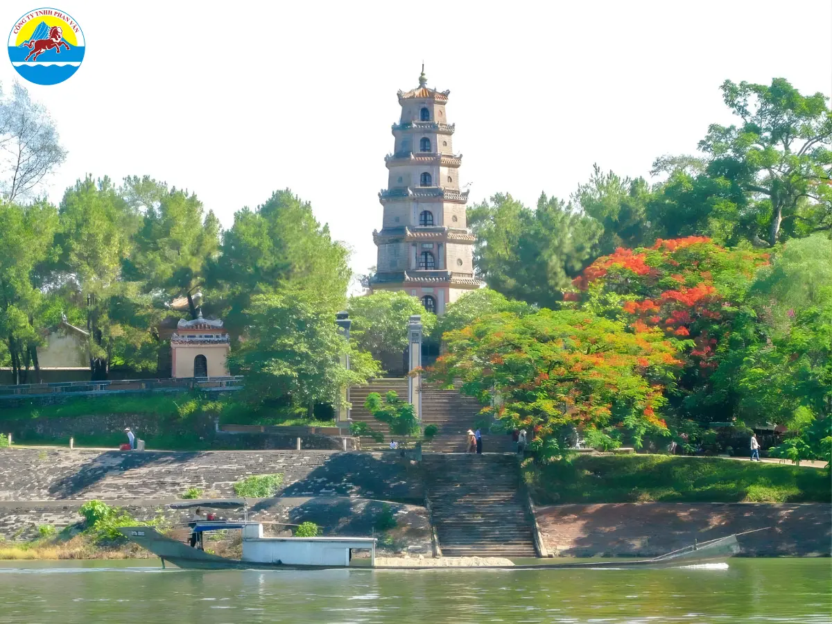 chùa ở Huế