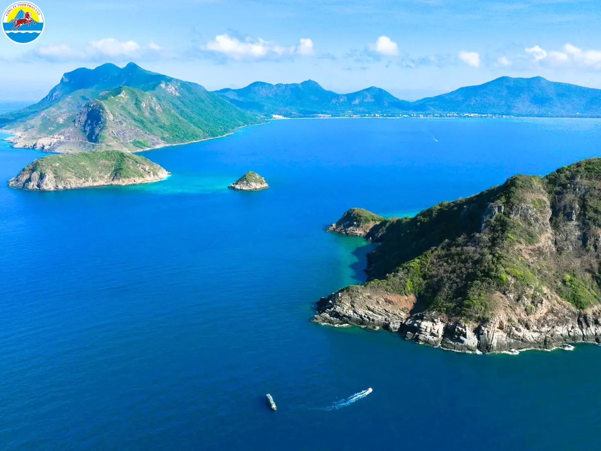 có nên cho trẻ em đi du lịch côn đảo​