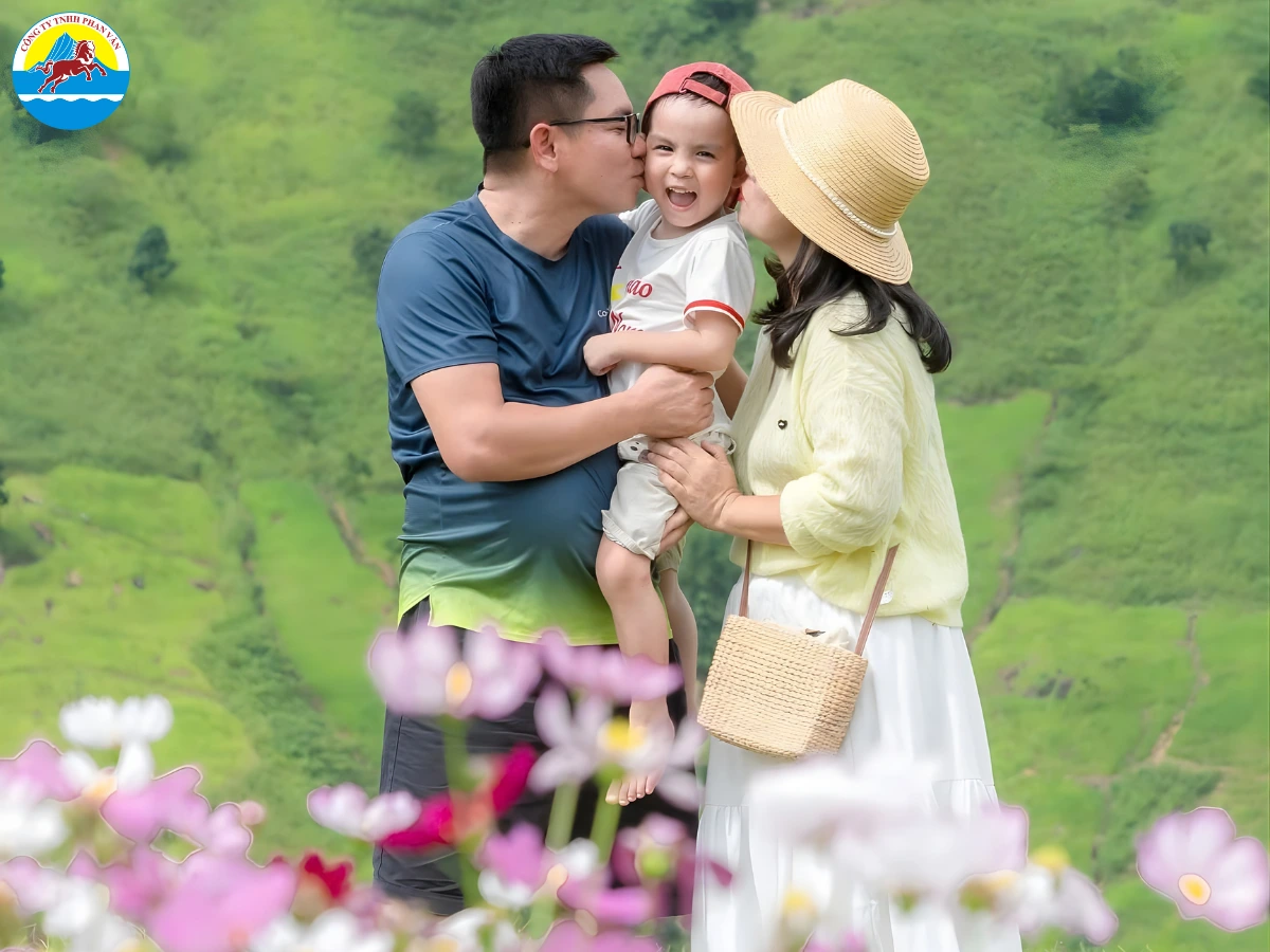 có nên cho trẻ em đi du lịch Hà Giang​