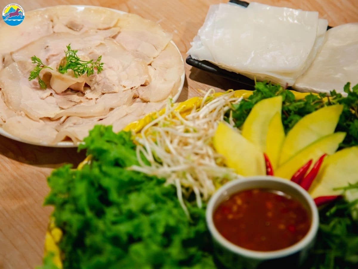 có nên đi du lịch đà nẵng vào tháng 10