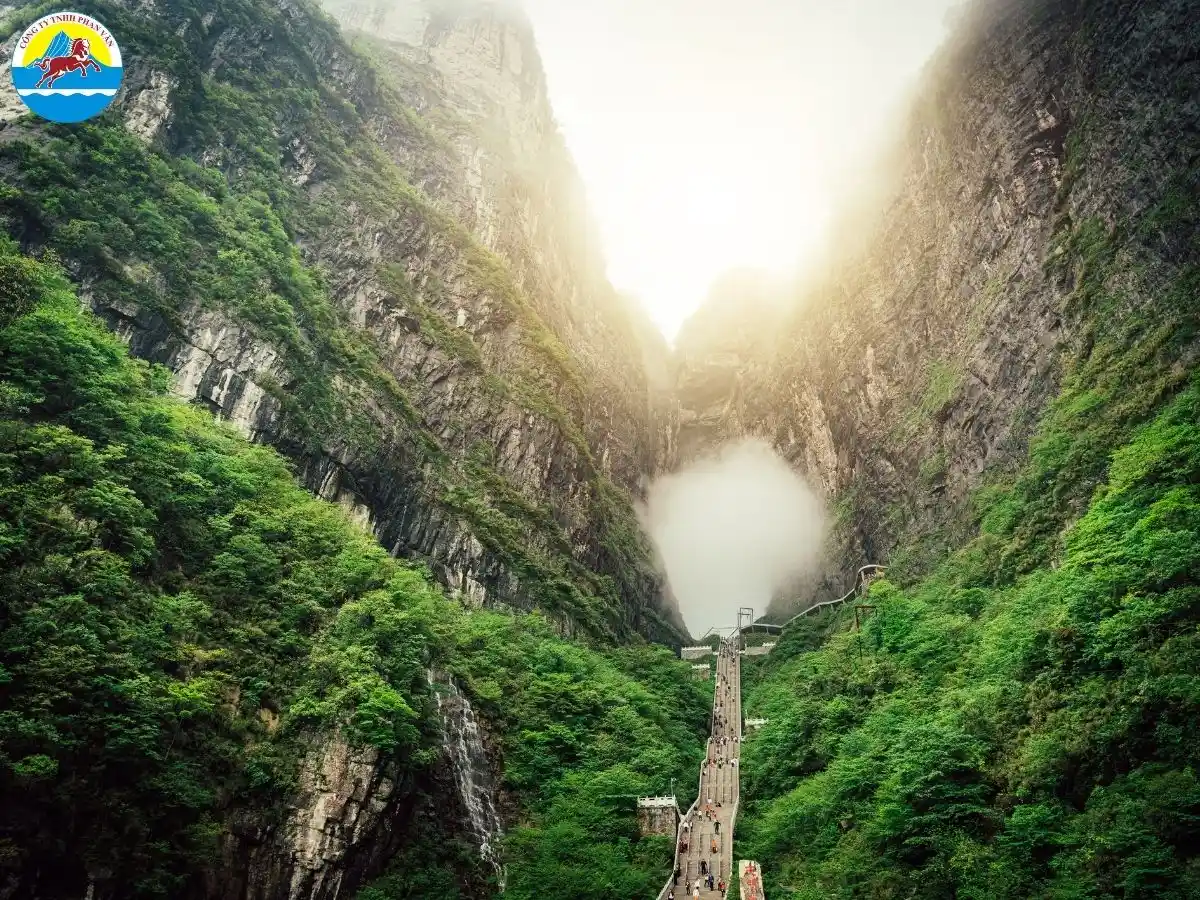 Mỗi mùa, nơi đây lại mang một vẻ đẹp riêng biệt