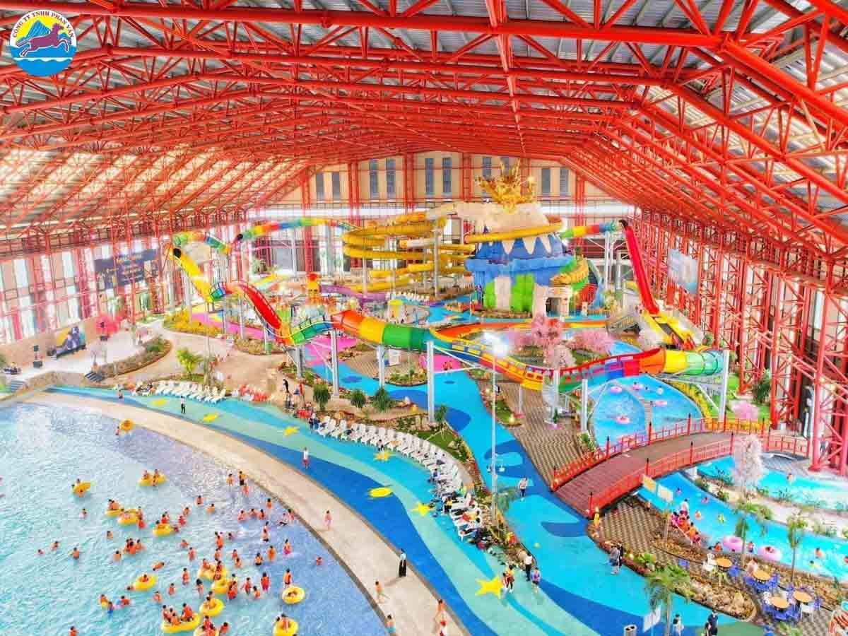 Công viên nước trong nhà với đường trượt Rồng khổng lồ dài 140m