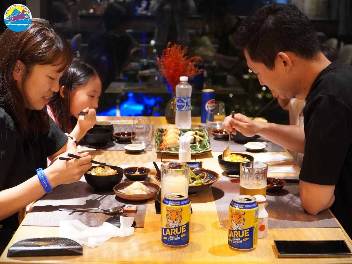 Ưu đãi chỉ có tại Phan Văn Travel - Giảm 5% cho vé kèm bữa ăn