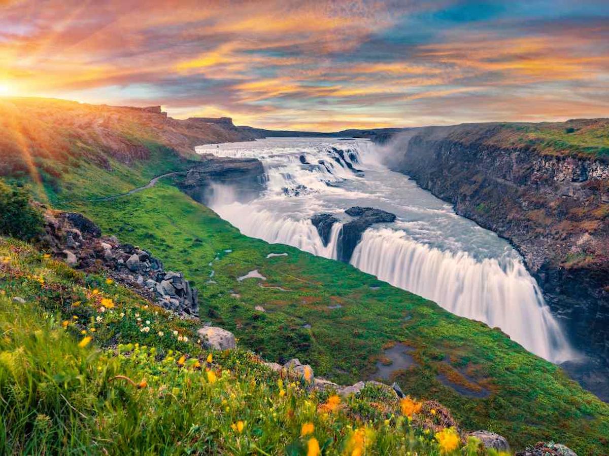 coolcation-bang-tour-du-lich-iceland-ngam-cuc-quang-huong-dan-chi-tiet-phan-van-travel-3