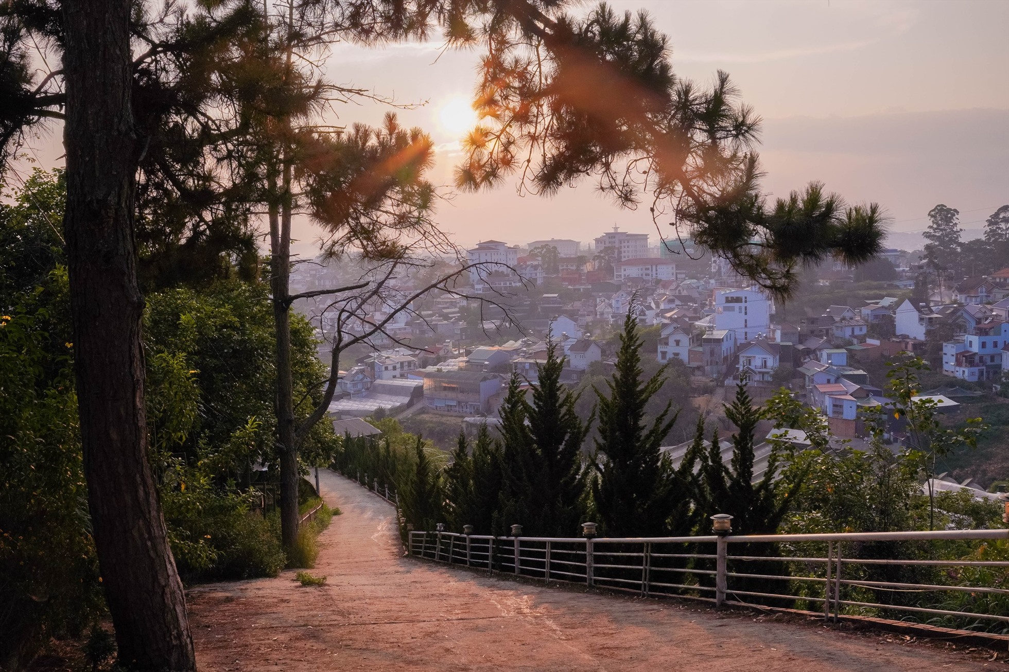 Những con dốc phố ở Đà Lạt xinh đẹp