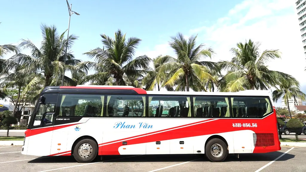 Tham gia cổ vũ giải đua xe đạp toàn quốc cùng dịch vụ cho thuê xe Phan Văn