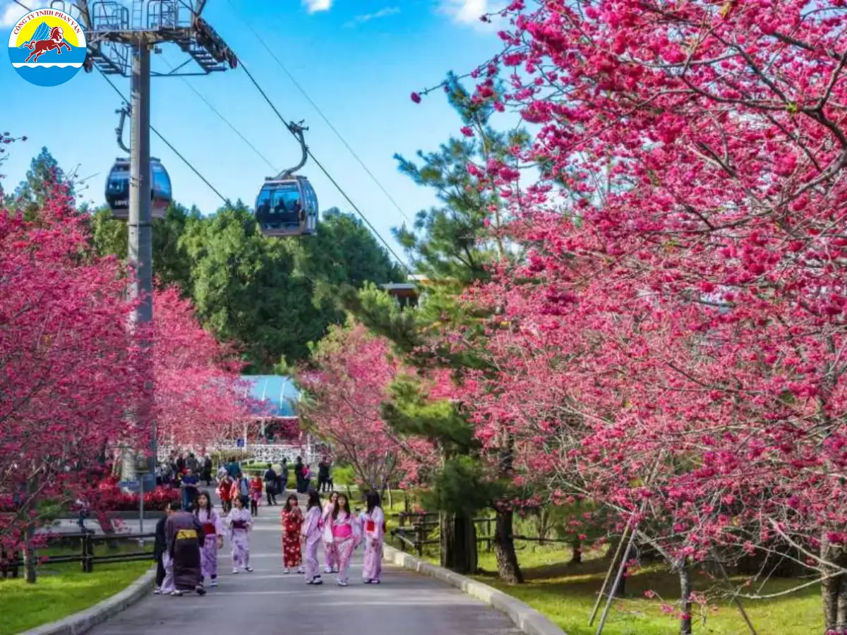 Tháng 4 là thời điểm diễn ra nhiều lễ hội quan trọng