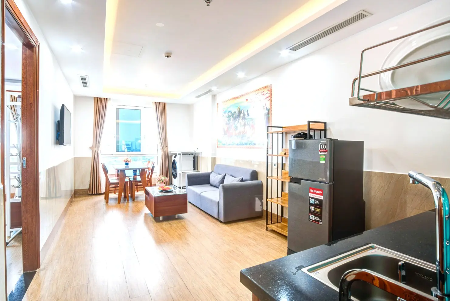 Thưởng thức trái cây ngay tại phòng