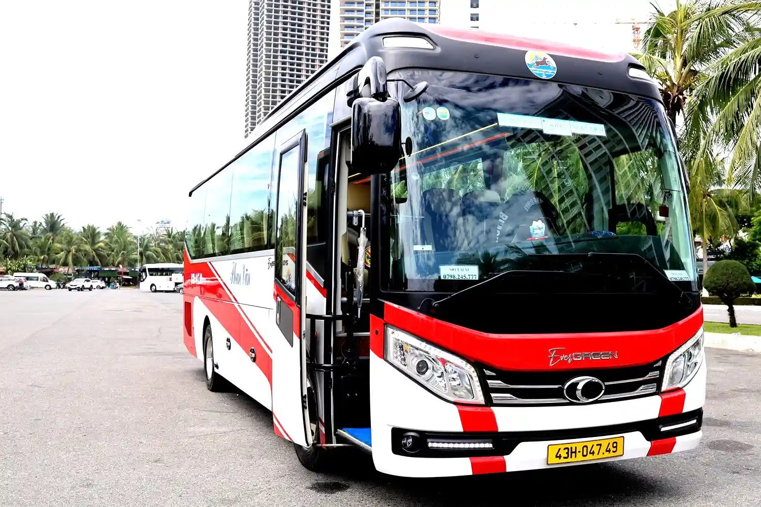 Đi xem pháo hoa cùng dịch vụ cho thuê xe 29 chỗ