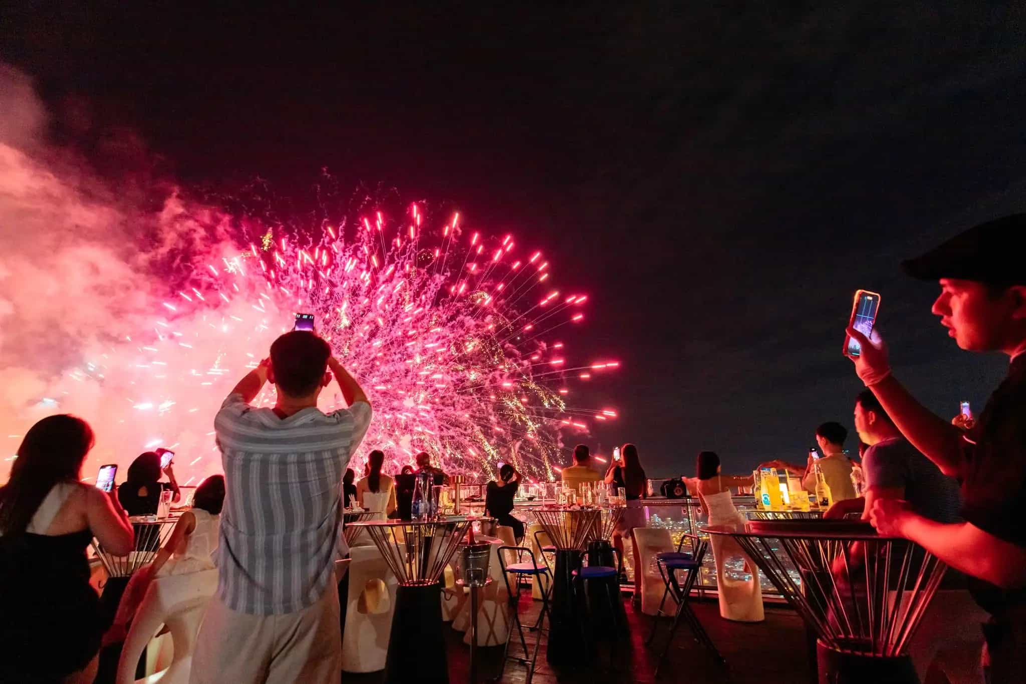 vé pháo hoa quốc tế đà nẵng