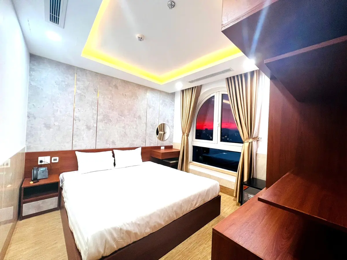 Phòng nghỉ đơn giản nhưng đầy đủ tiện nghi thiết yếu