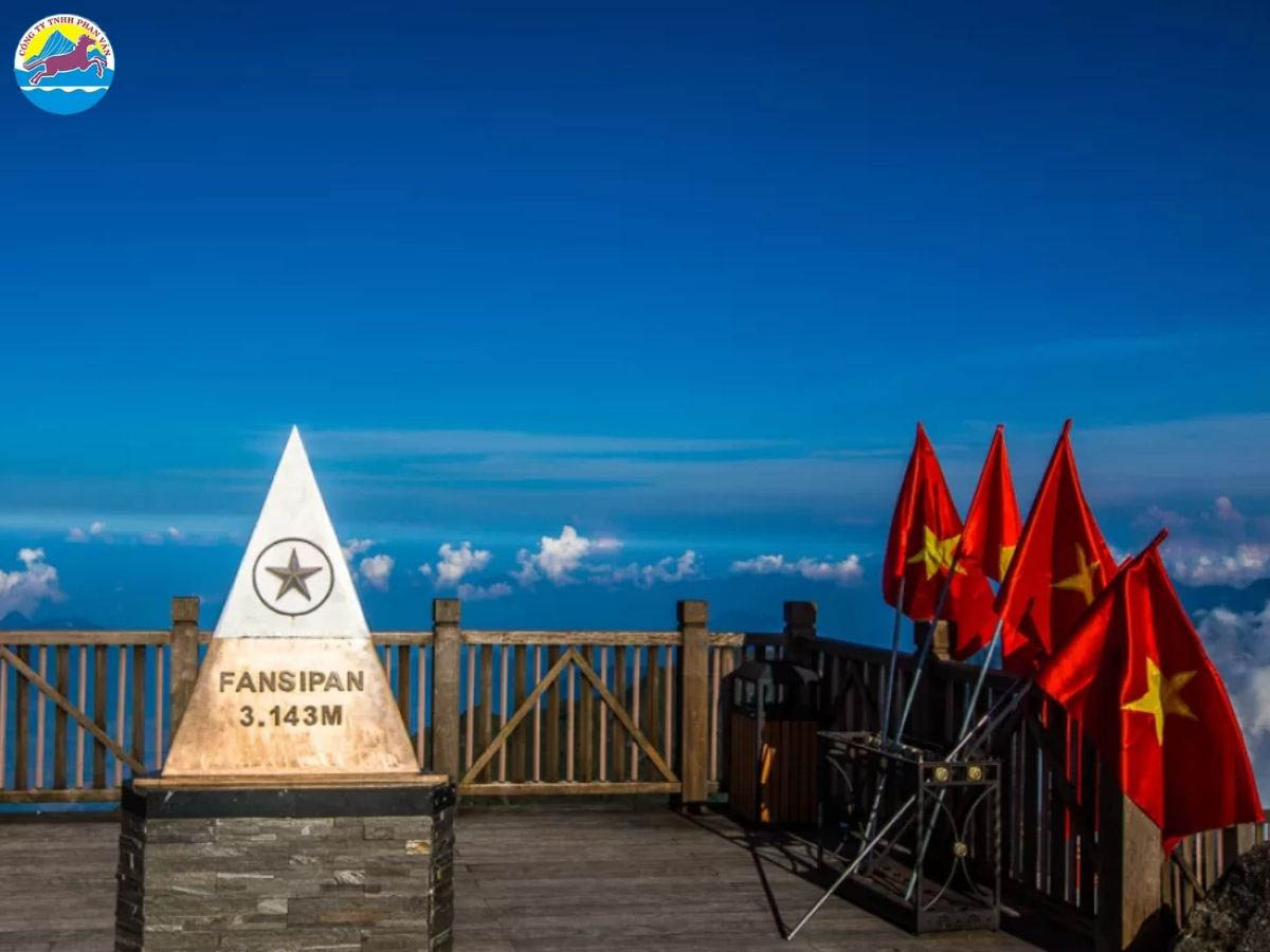 Nóc nhà Đông Dương - Đỉnh Fansipan