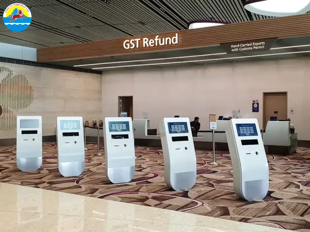 Mua sắm từ 100 S$ (khoảng 1.860.000 VNĐ) trở lên tại cửa hàng du khách được hoàn lại 8%.