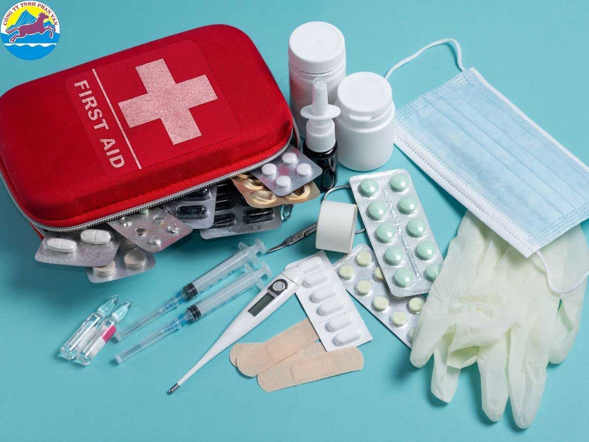Chuẩn bị túi y tế cá nhân nhỏ gọn