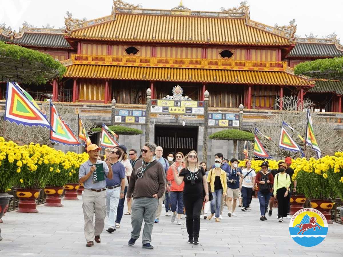 Đi Huế tháng 10 có nên không