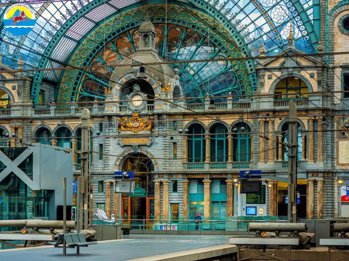 Centraal Station (Antwerp)