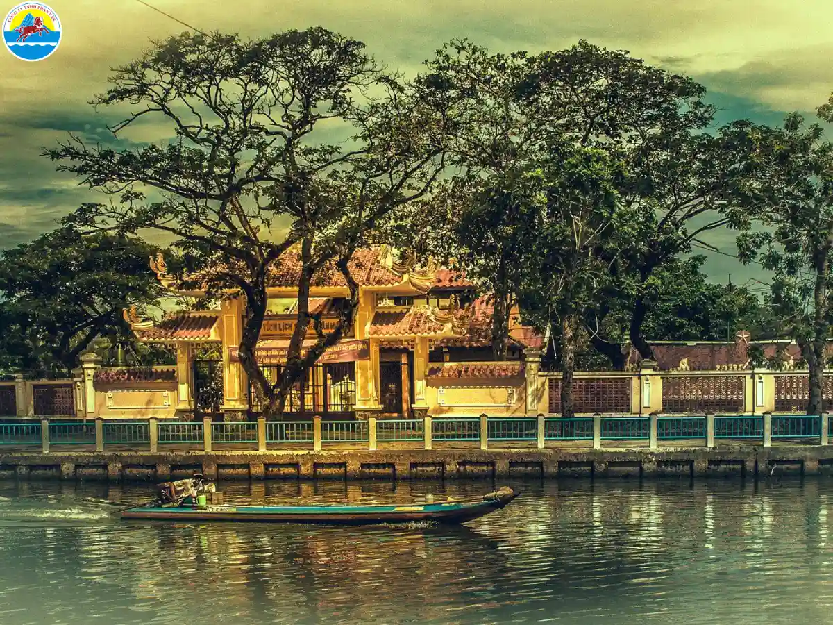 cẩm nang du lịch cà mau​