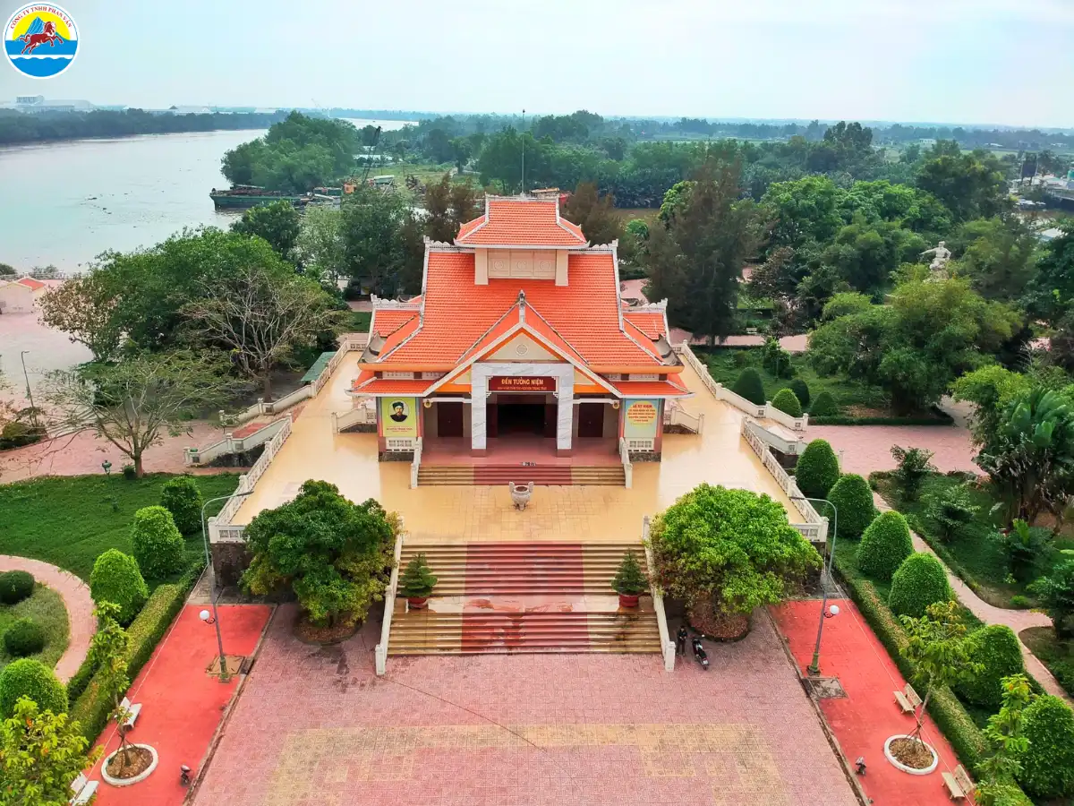 điểm du lịch long an