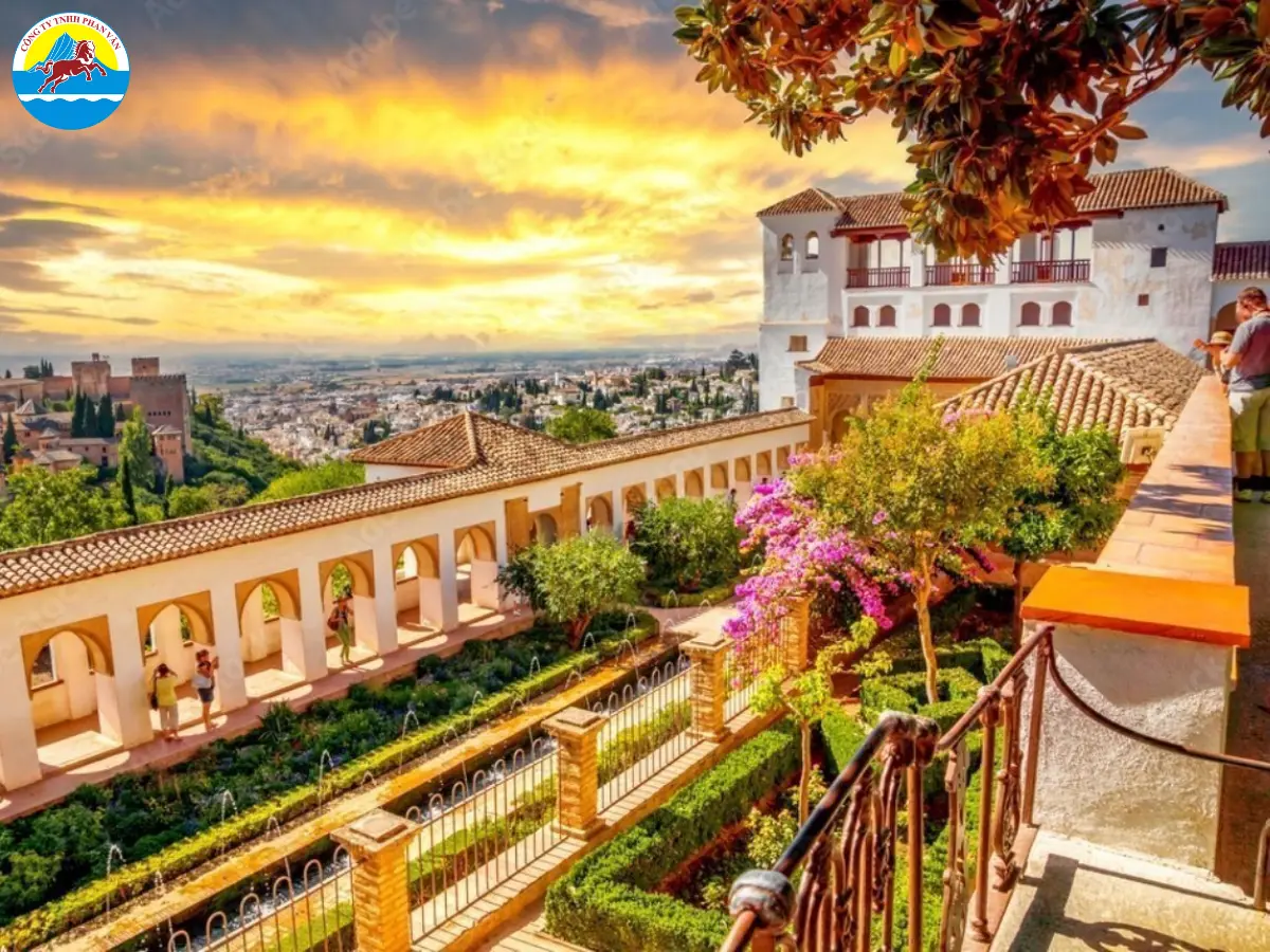 Cung điện Alhambra và Generalife
