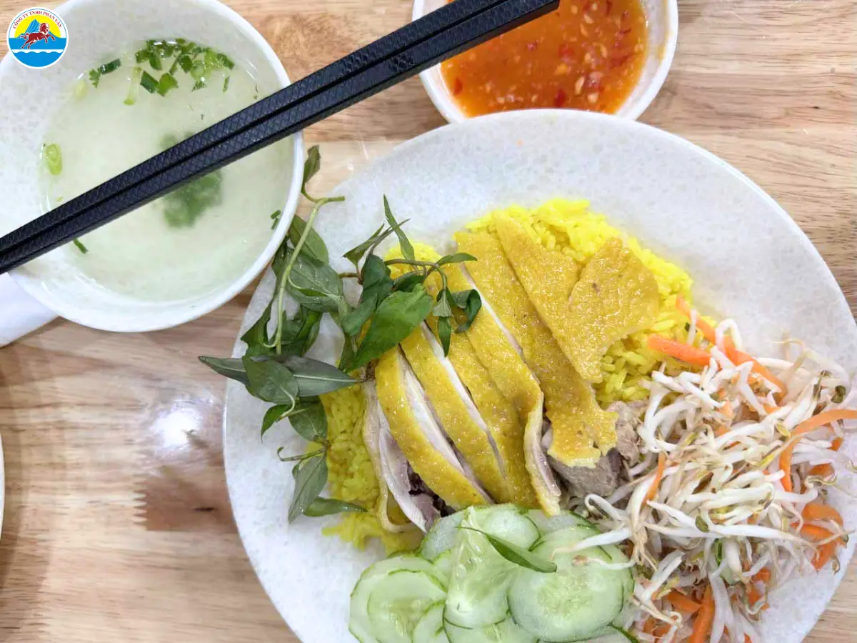 phú yên có những điểm du lịch nào