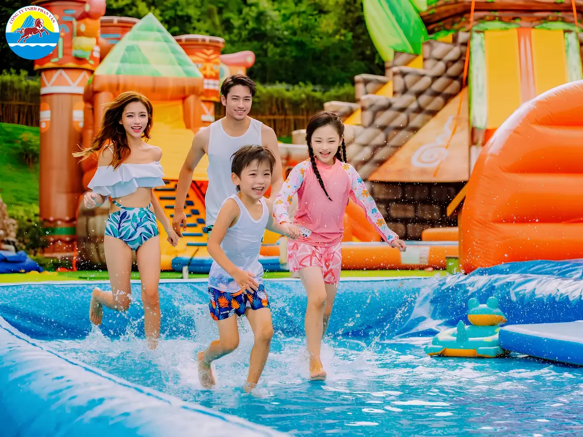 Ba mẹ đưa con vui chơi tại Chimelong Resort, Quảng Đông