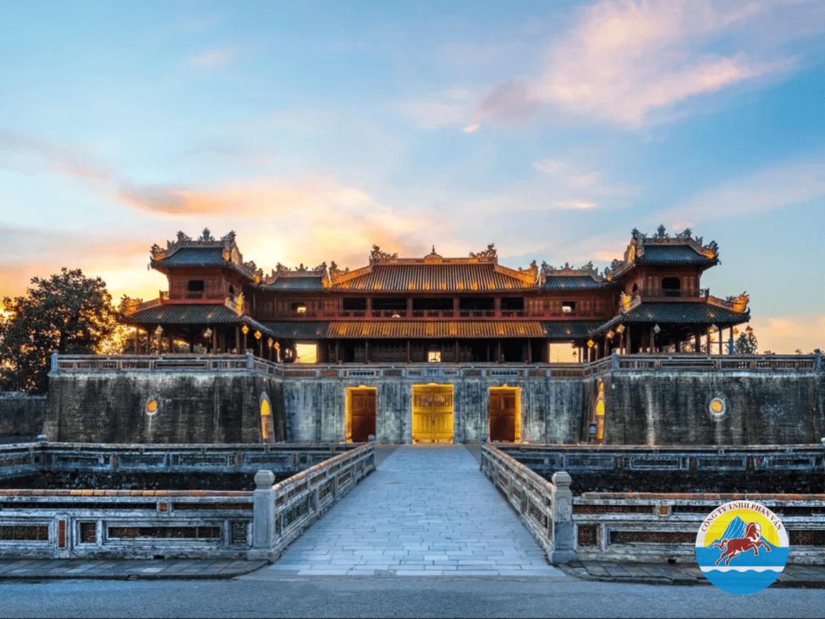 Địa điểm lịch sử và văn hóa Huế