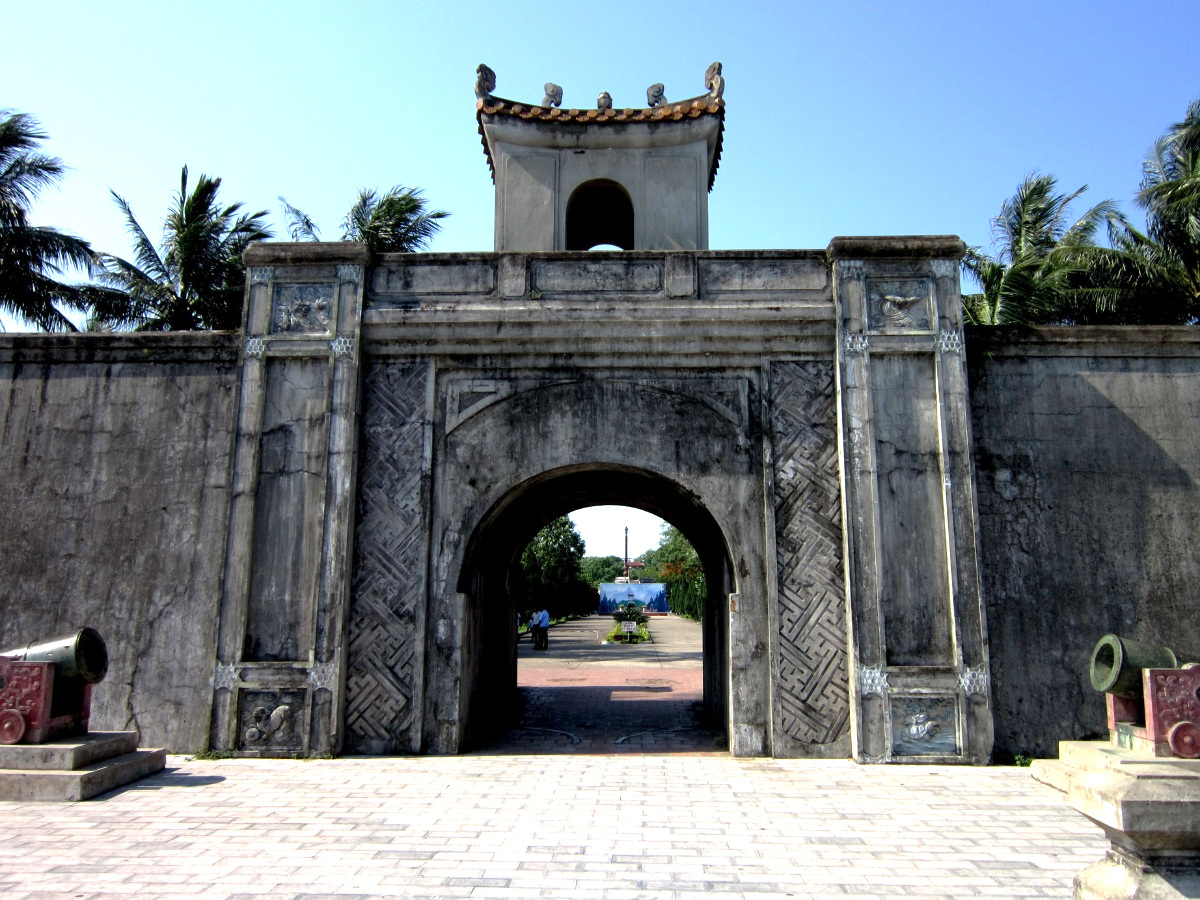 Thành cổ Quảng Trị