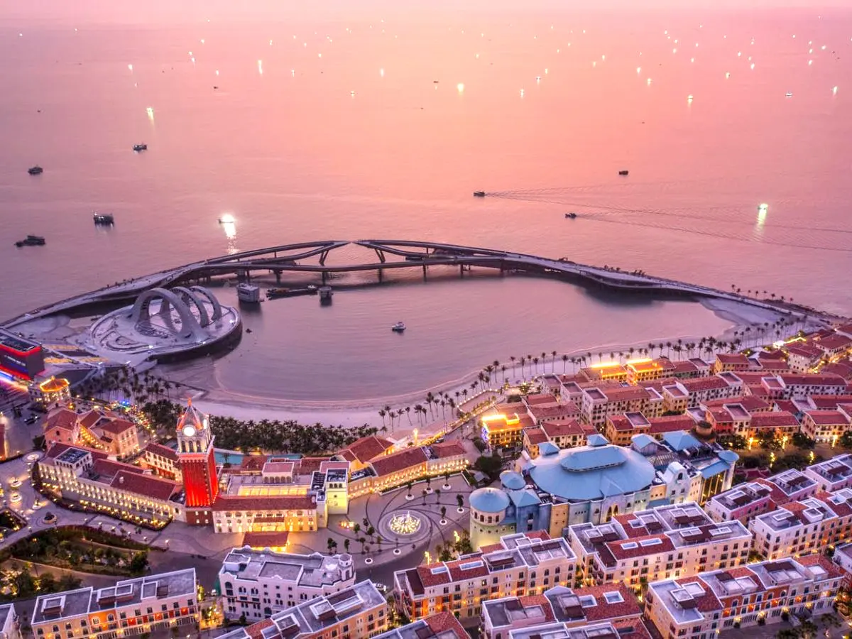 Phú Quốc lúc hoàng hôn đẹp như một bức tranh vẽ