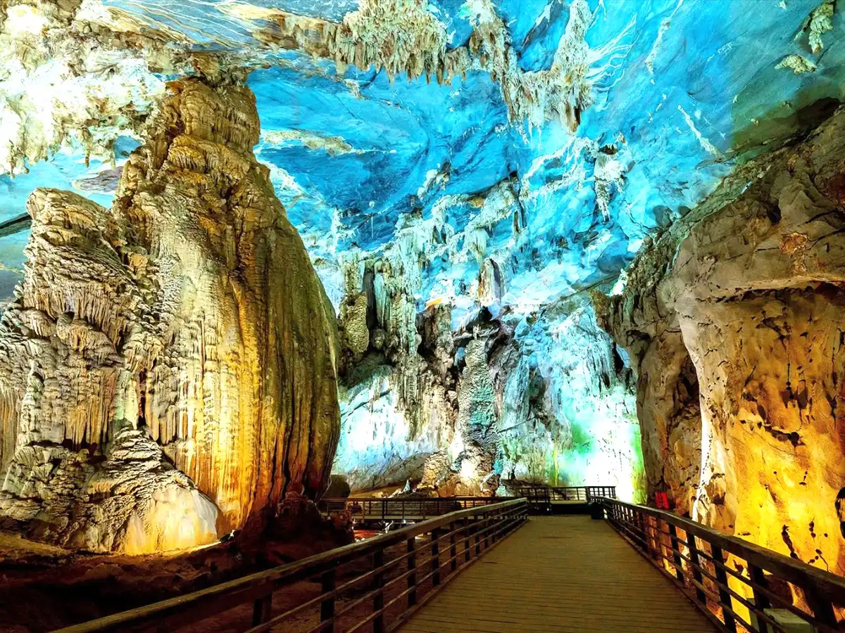 Khám phá Động Thiên Đường