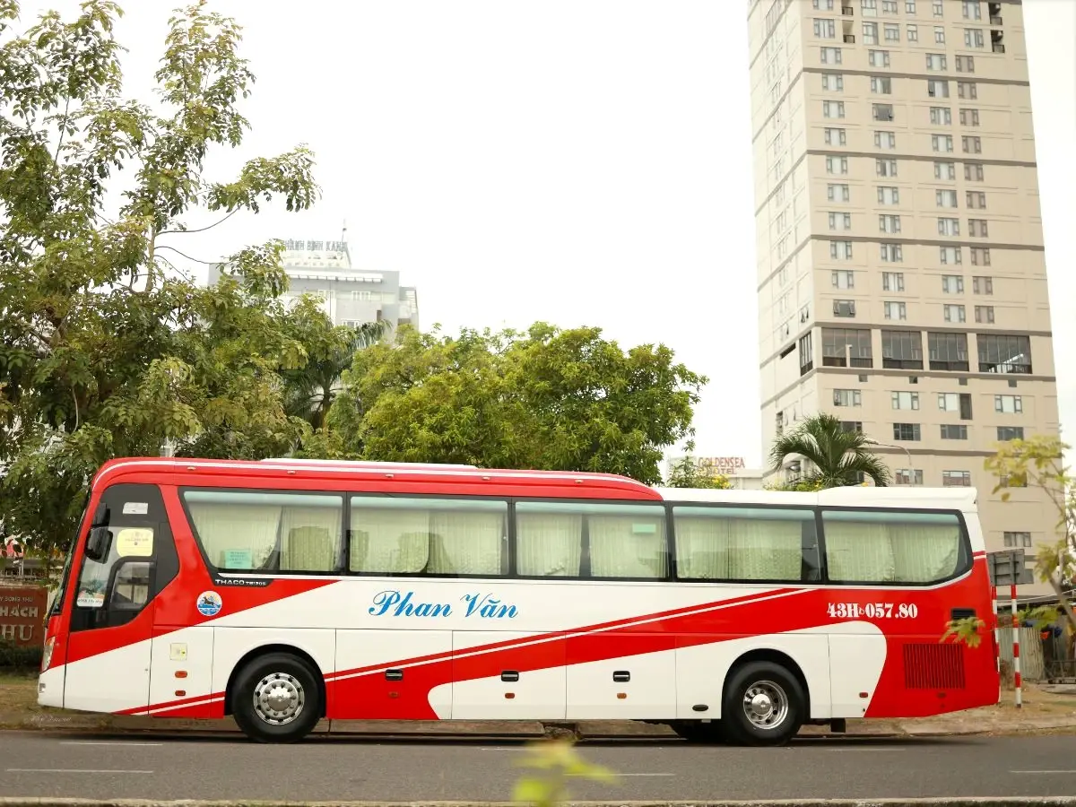 Dịch vụ thuê xe 45 chỗ Phan Văn - Lựa chọn hoàn hảo cho những hành trình đường dài