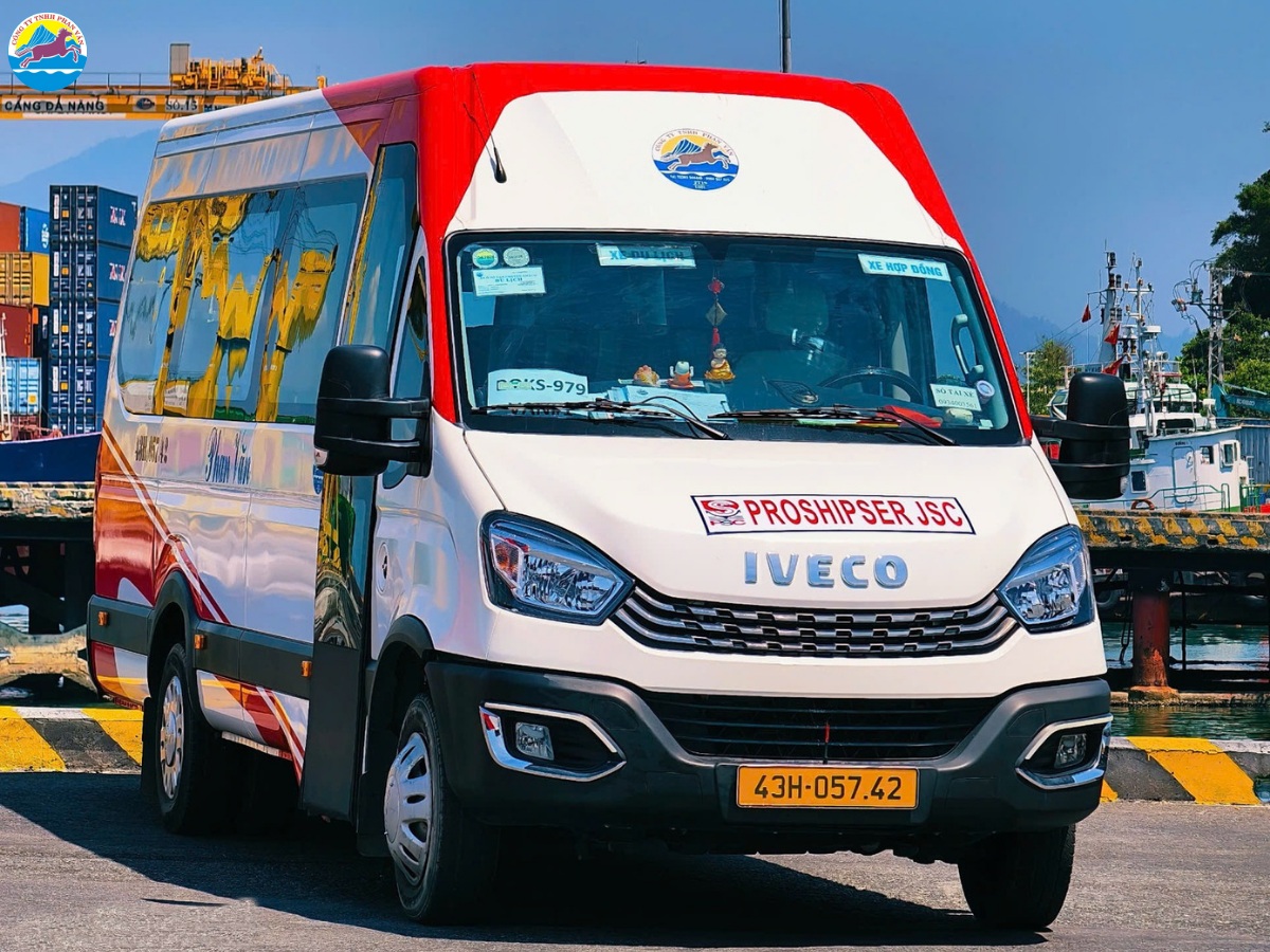 cho thuê xe tại cảng tiên sa