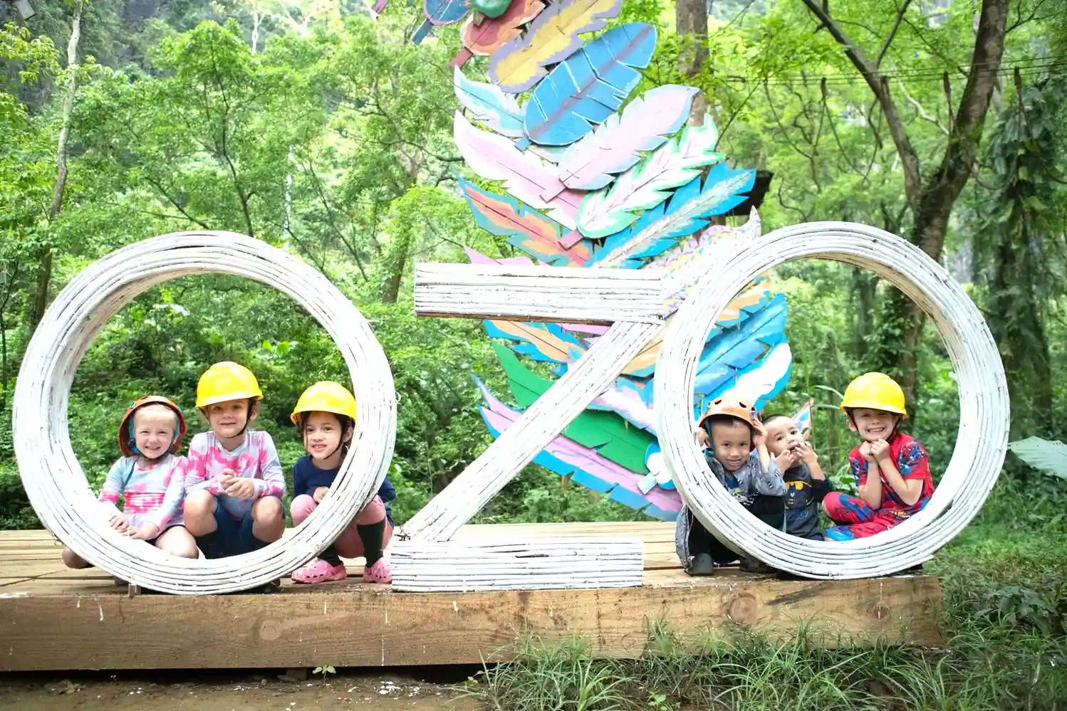 Cùng nhau vui chơi tại Công viên Ozo