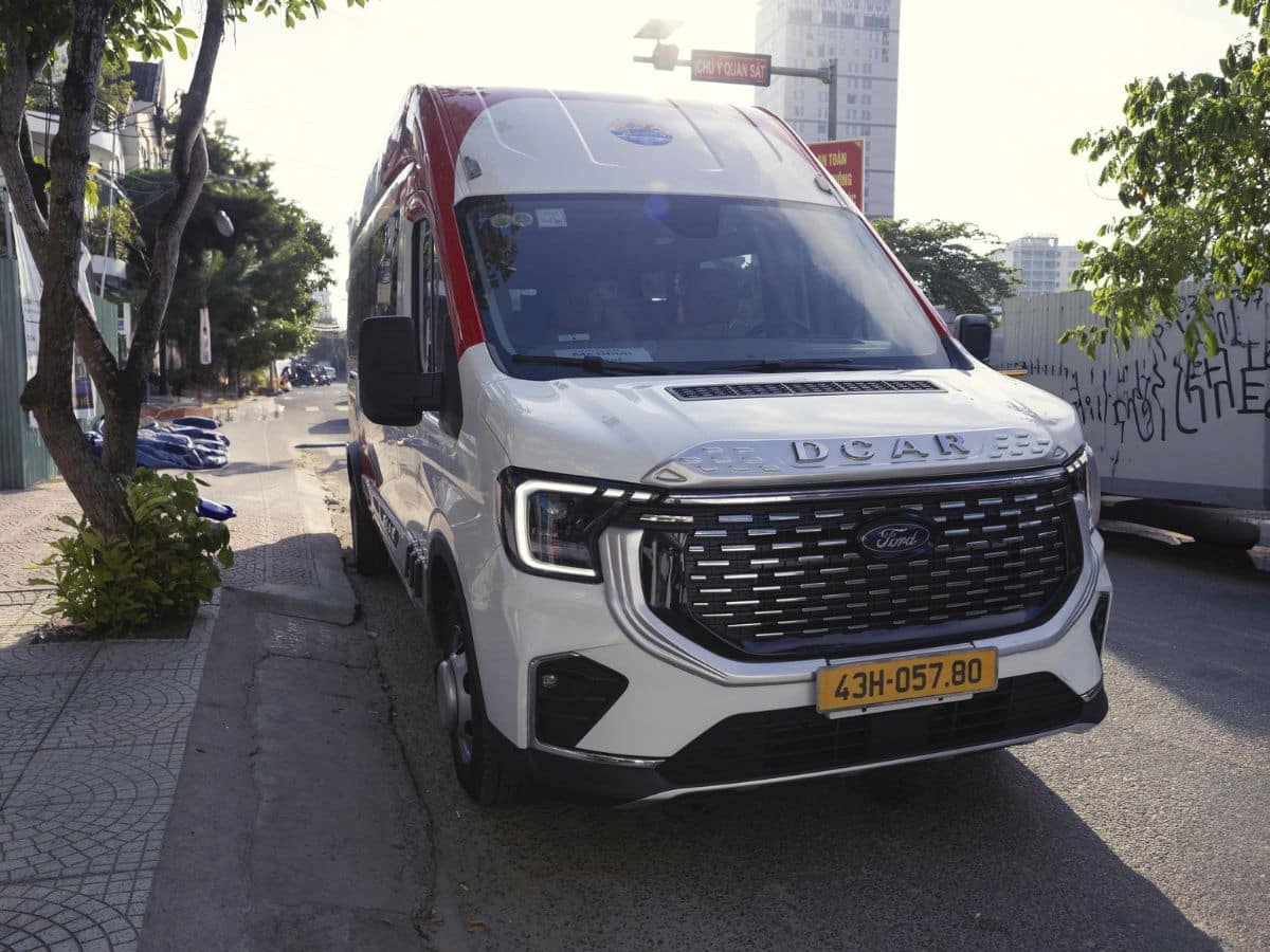 Thuê xe có tài xế tại Phan Văn Travel