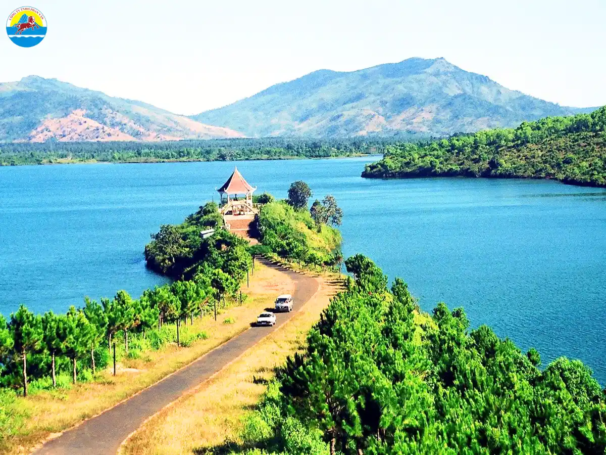 du lịch pleiku