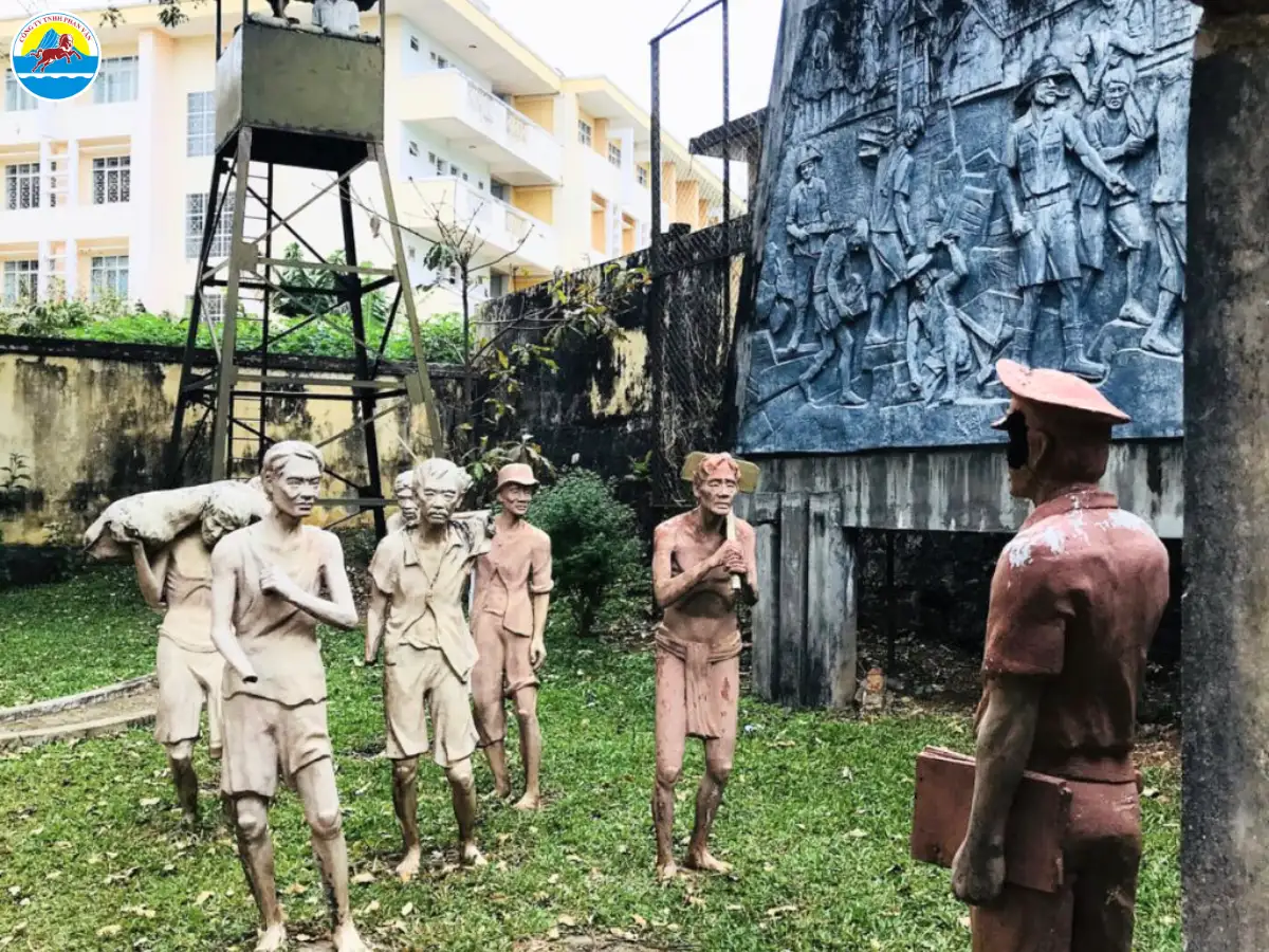review du lịch pleiku