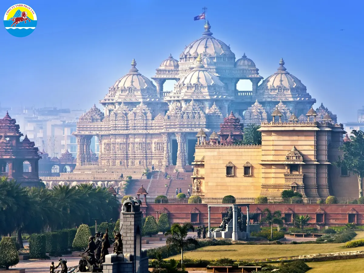 Phan Văn Travel thiết kế các tour du lịch Ấn Độ tối ưu hóa trải nghiệm và giảm thiểu rủi ro