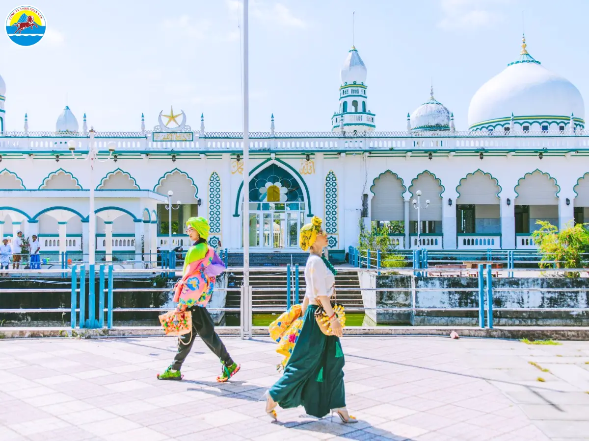 du lịch tự túc an giang​