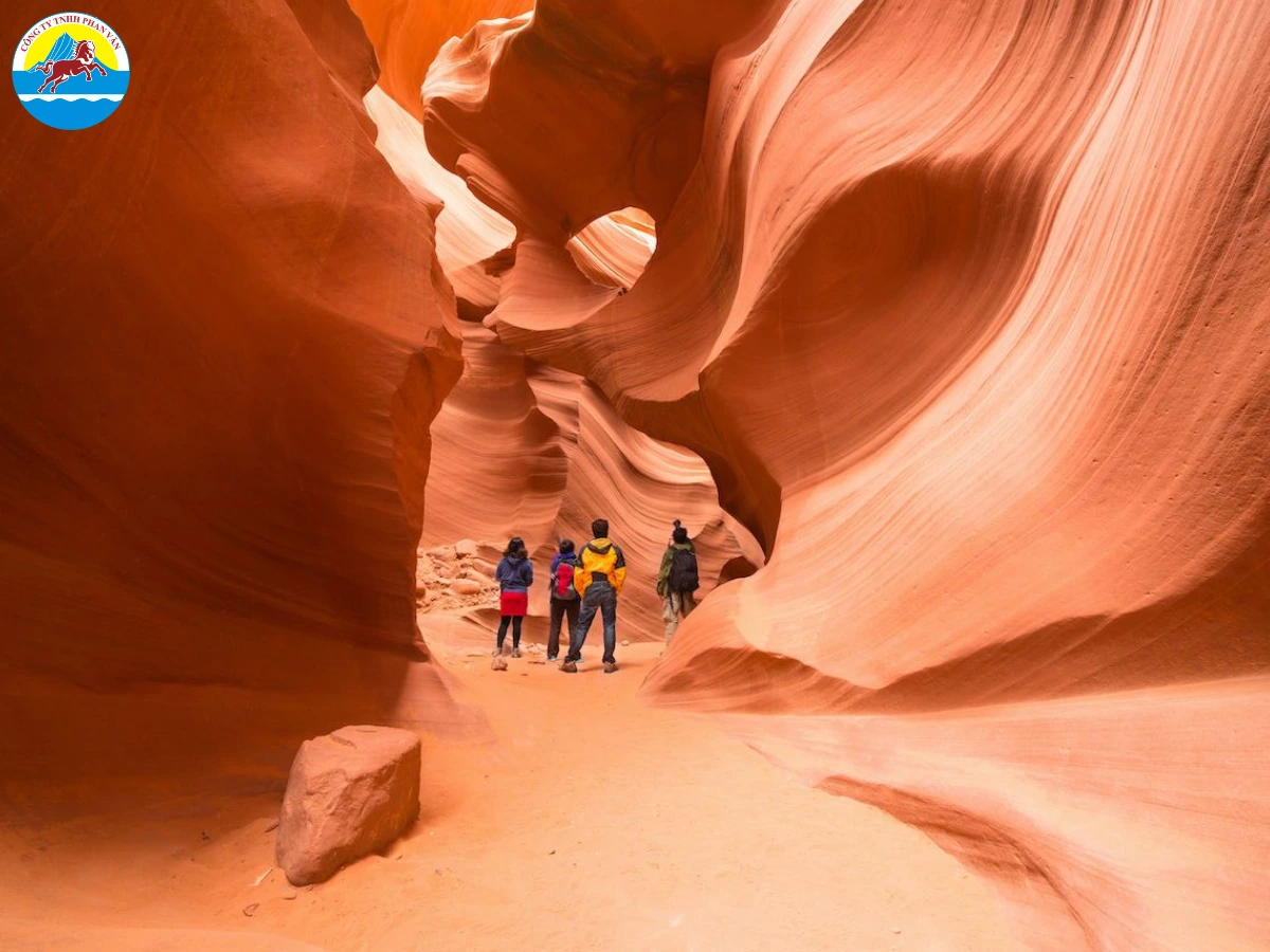 Arizona rất nóng nên trang bị đầy đủ