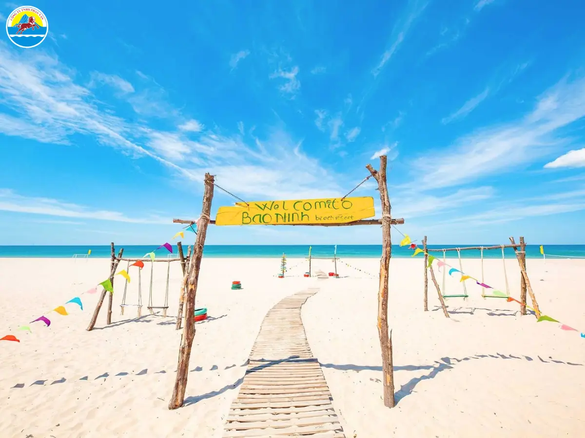 du lịch biển quảng bình​