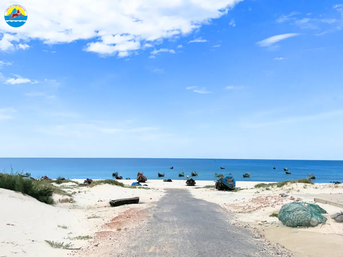 du lịch biển quảng bình​