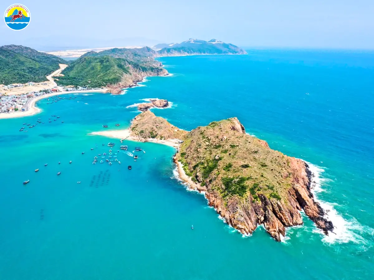 những bãi biển đẹp ở quy nhơn