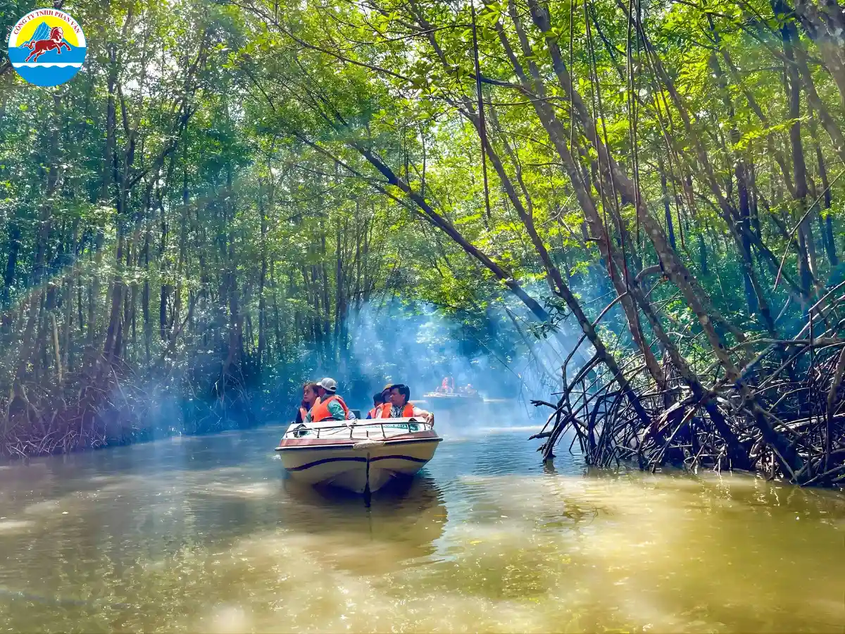 du lịch Cà Mau 1 ngày​